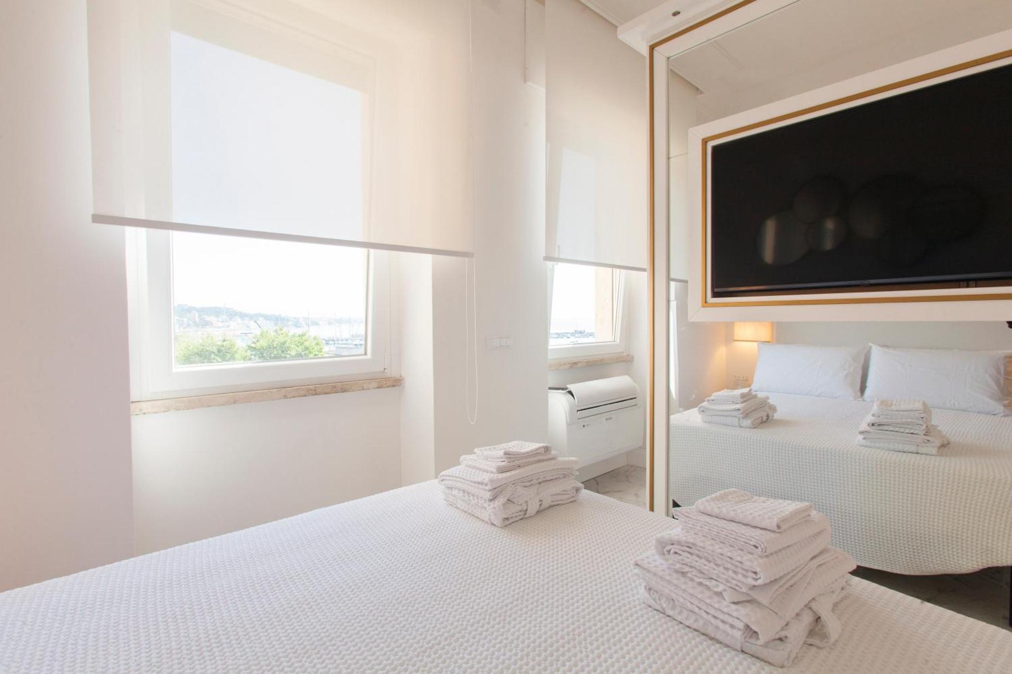 La Finestra Sul Mare Central Apartment Vista Mare Anzio Exterior photo
